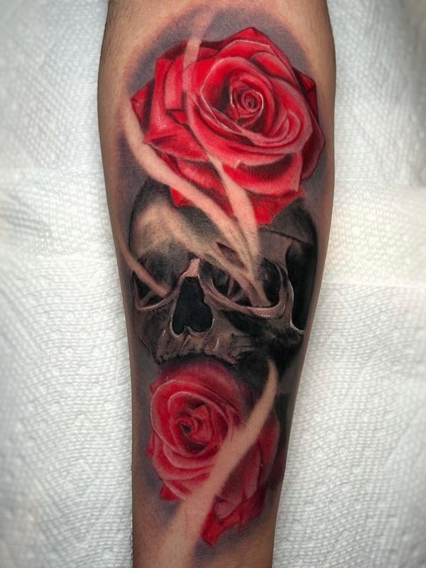 Skull & Roses