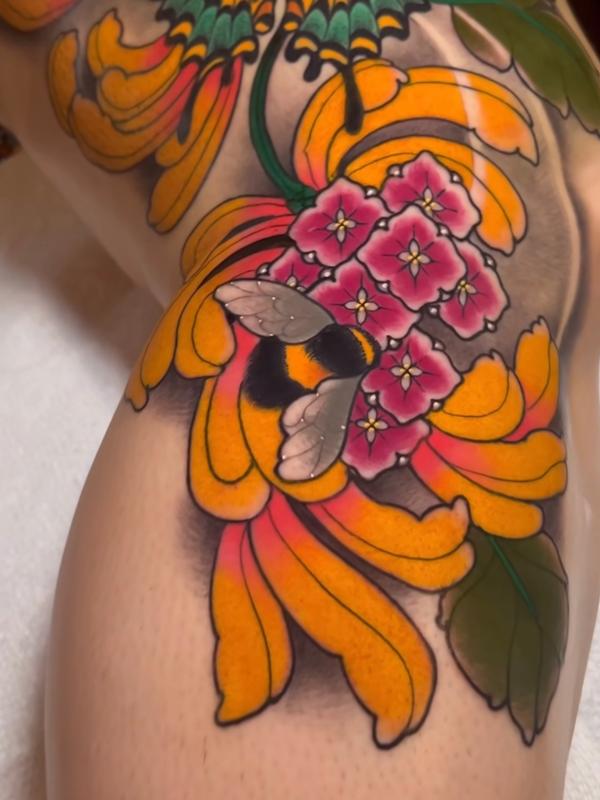 Bee details