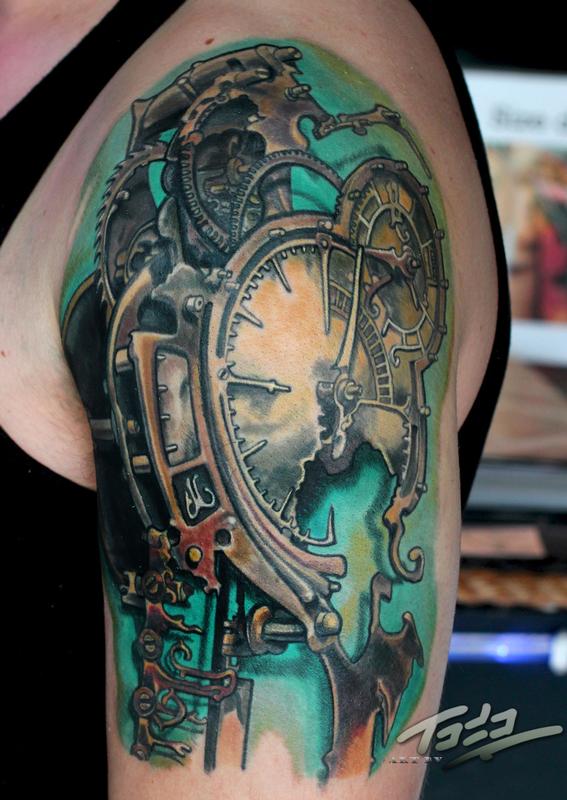 Frietas steampunk clock