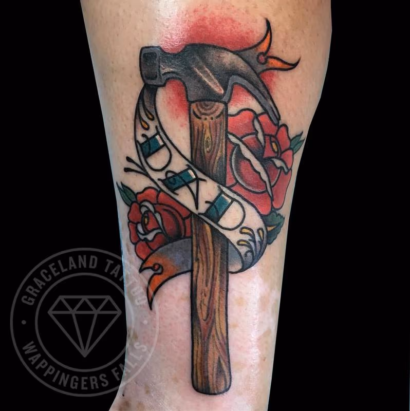 Dad, Hammer Tattoo