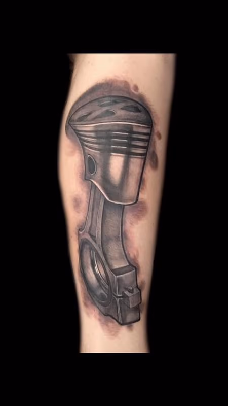 Piston