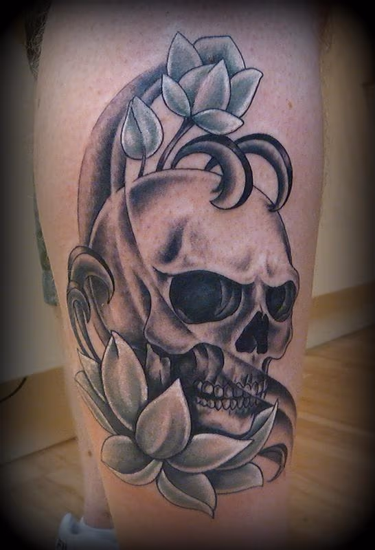 Lotus and skull