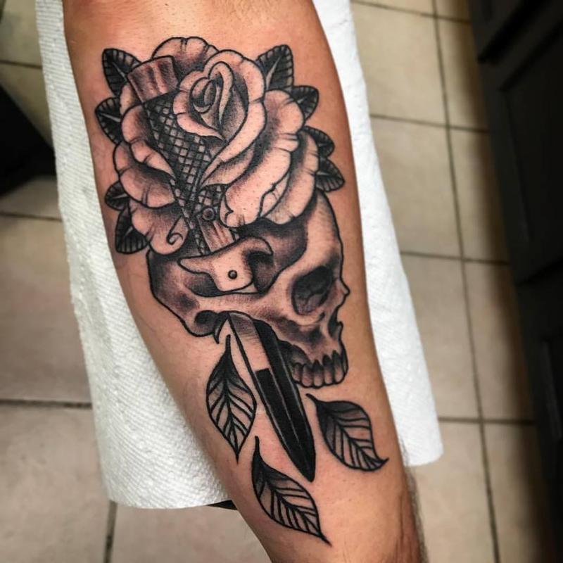 Skull/rose