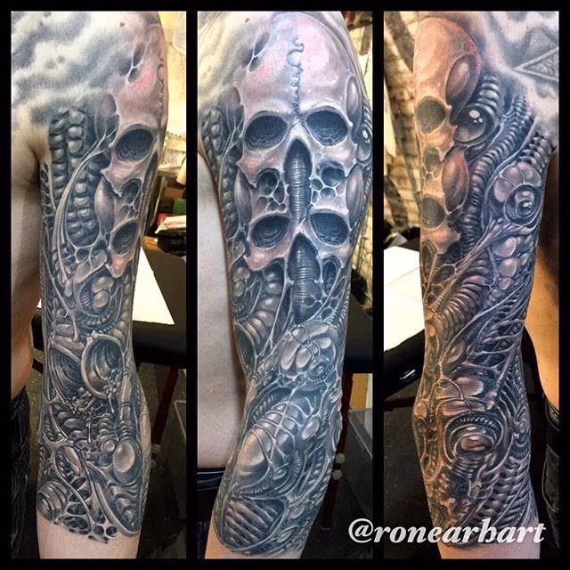 Giger inspired biomech