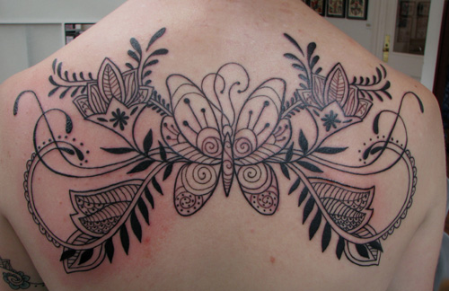 mhendi butterfly