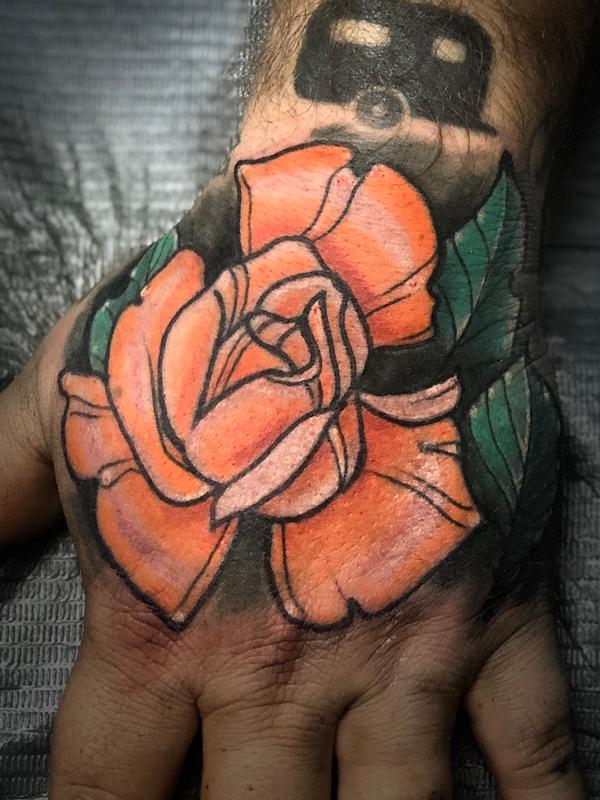 Hand rose