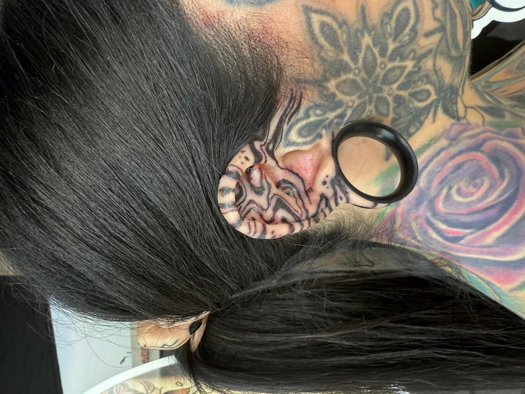 Ear
