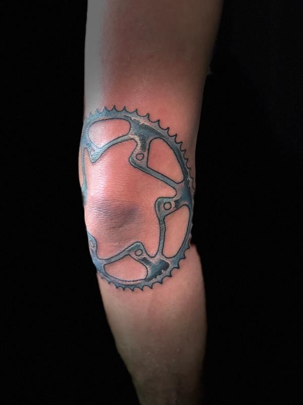 Elbow sprocket