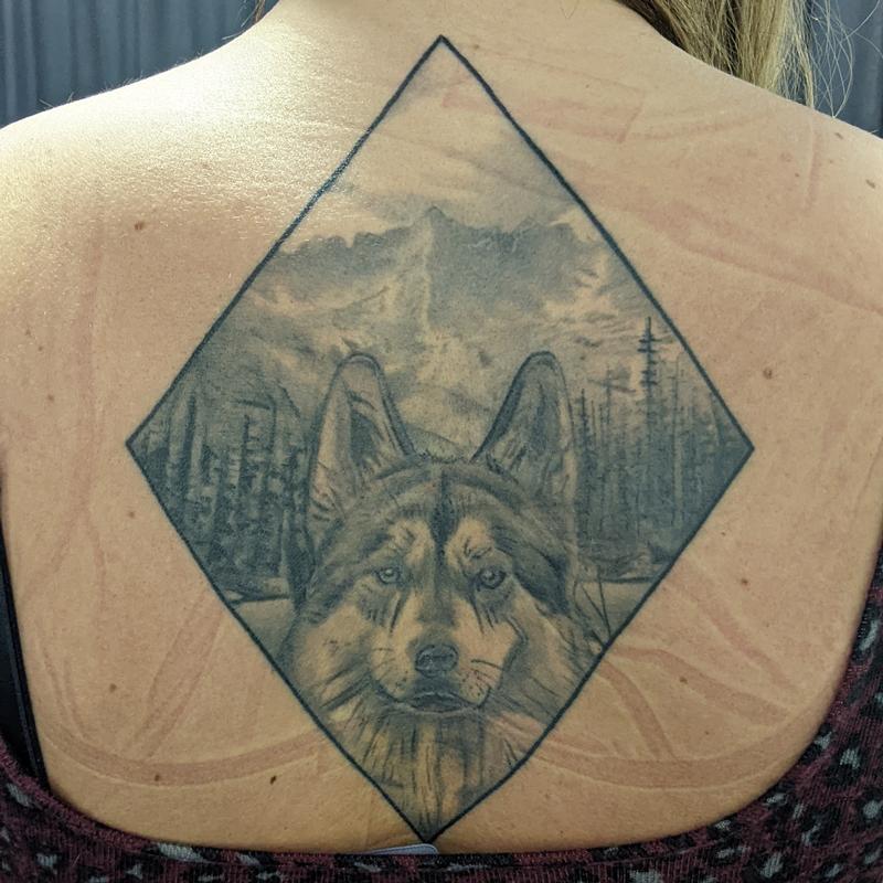 Healed back design