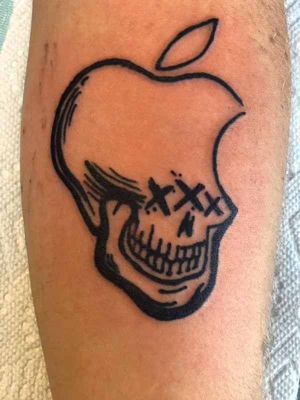 Apple skull