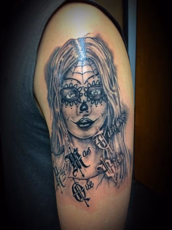 Sugar skull woman
