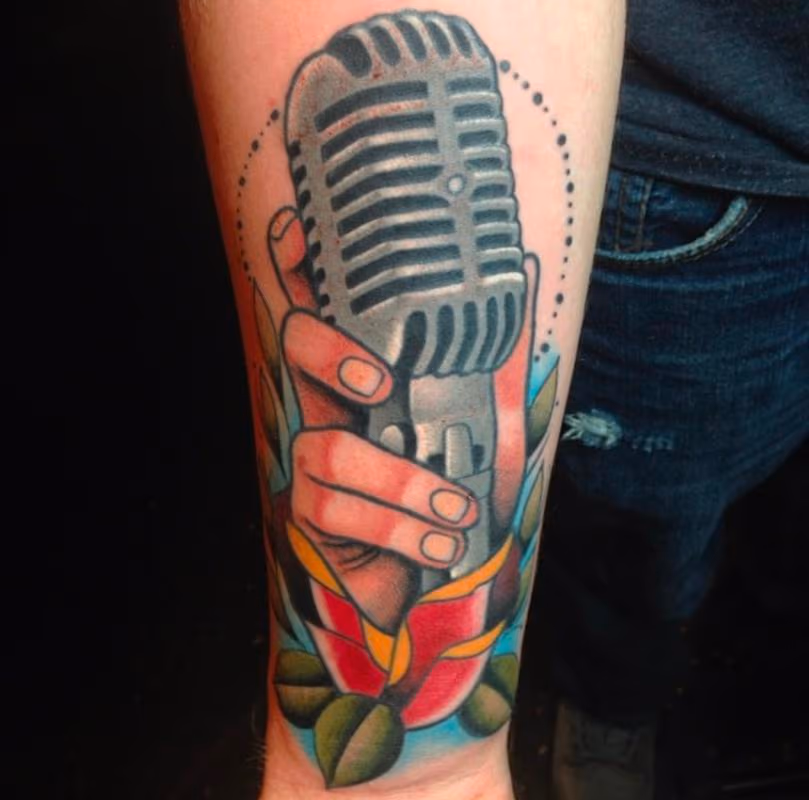 Microphone