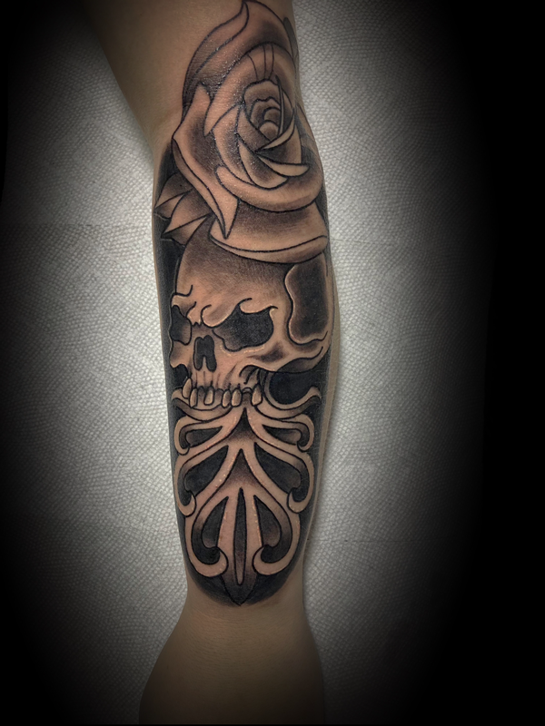 Skull rose