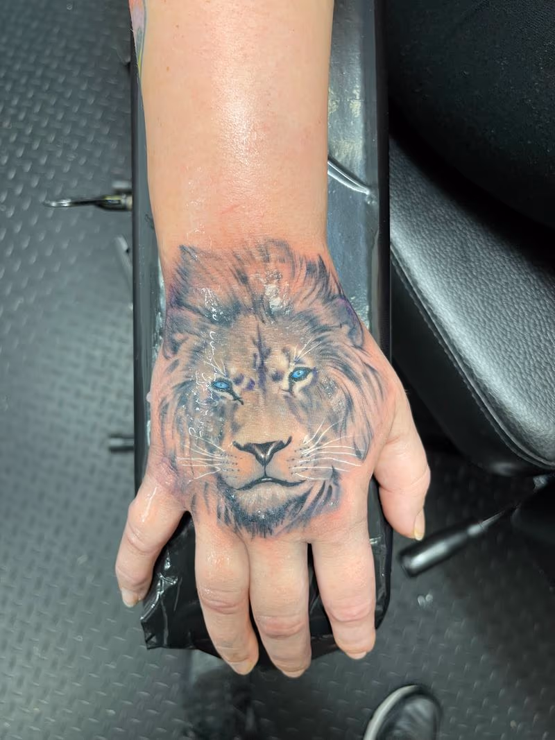 Lion