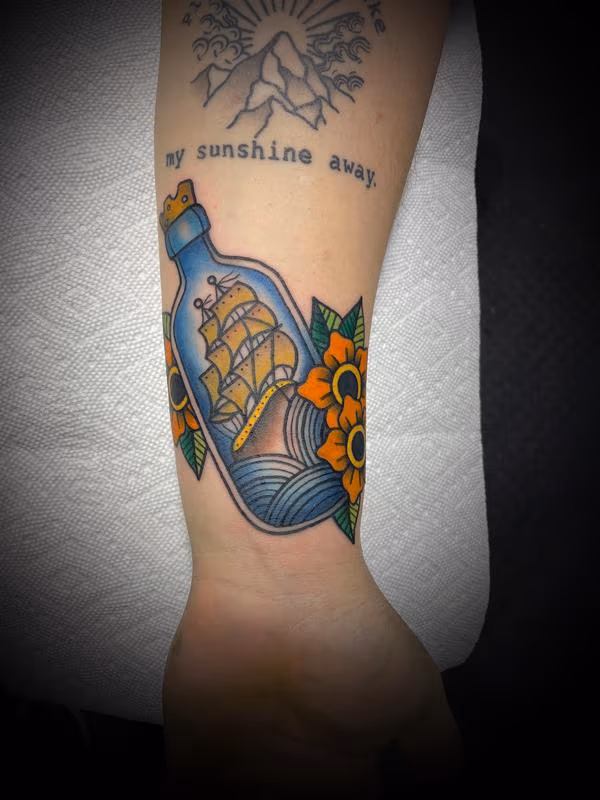 Ship in a bottle