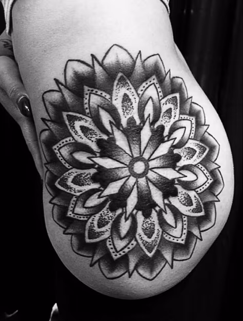 Traditional black and gray geometry tattoo, Frichard Adams Art Junkies Tattoo