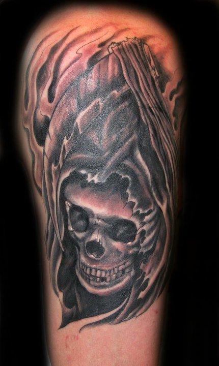 Black and Grey Skull Tattoo