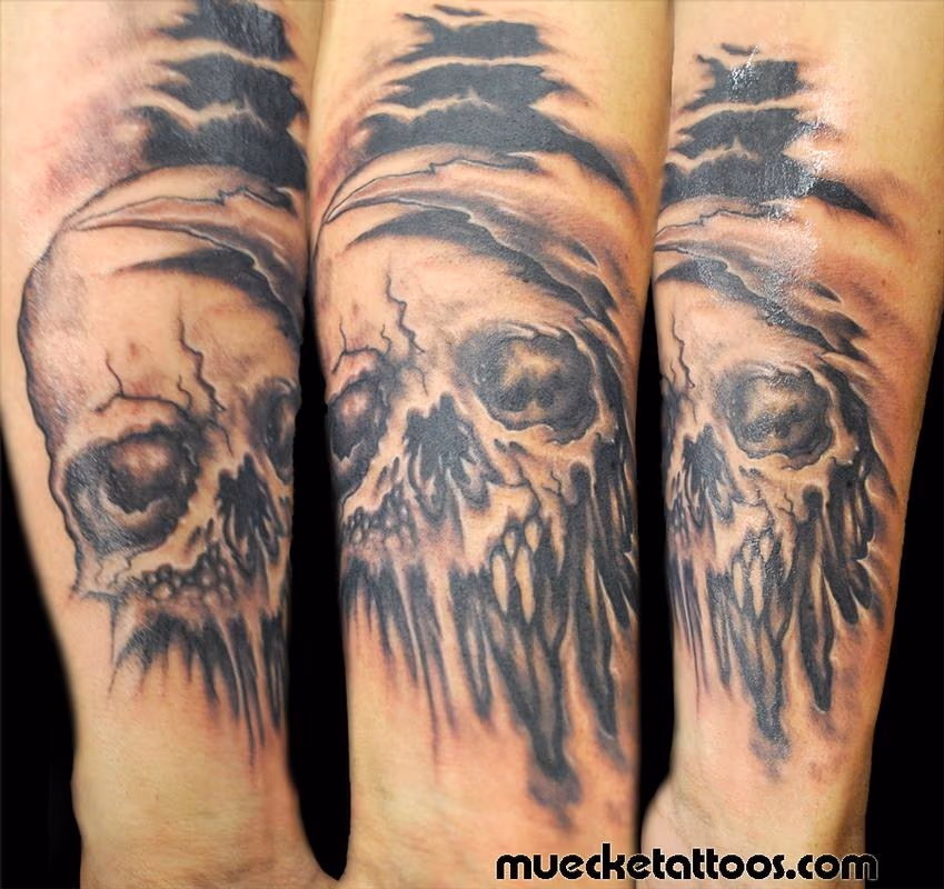 Muecke Skull Coverup tattoo