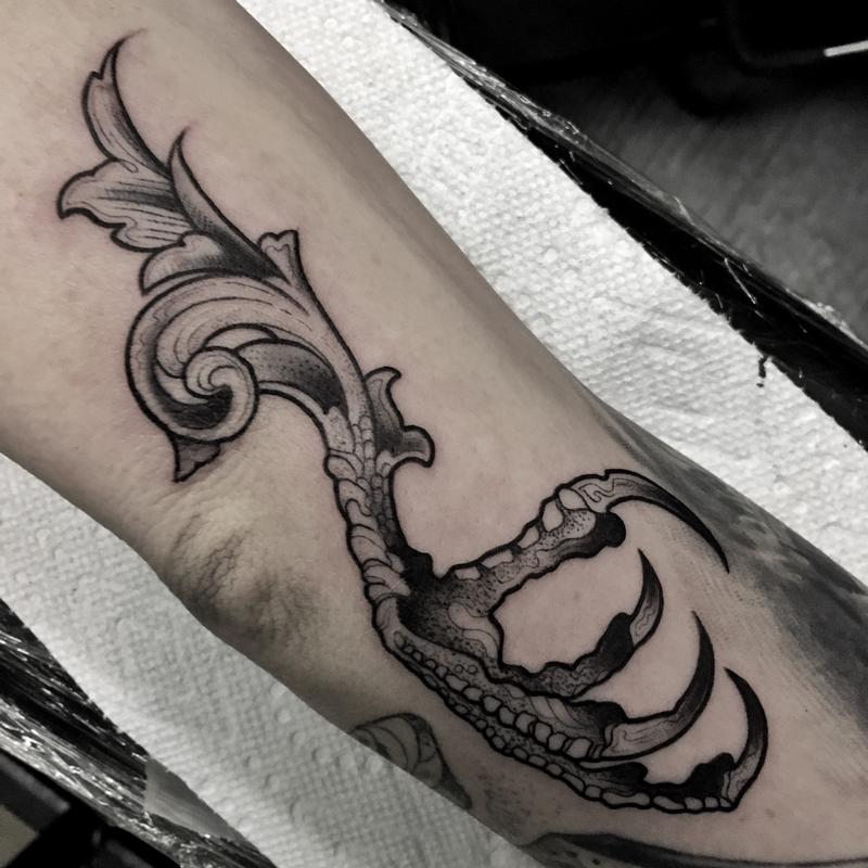 Blackwork Talon