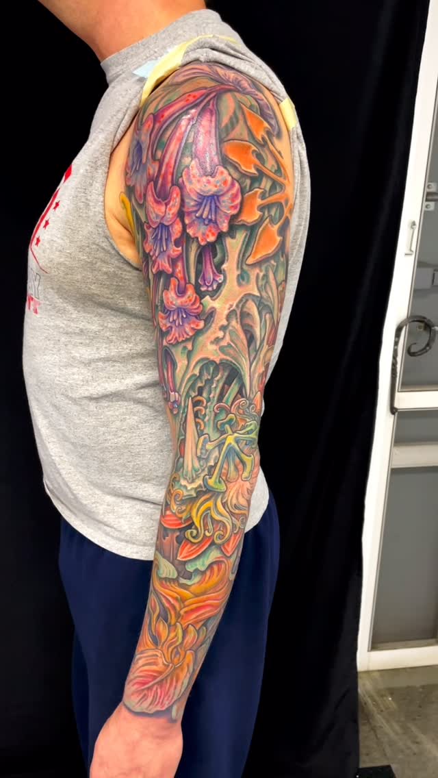 Biomechanical floral full-sleeve, color