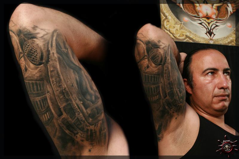The bottom of the arm [Argento]