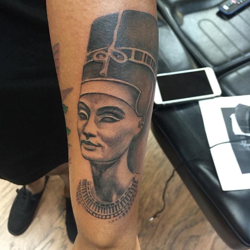 Black And Gray Nefertiti Egyptian Queen