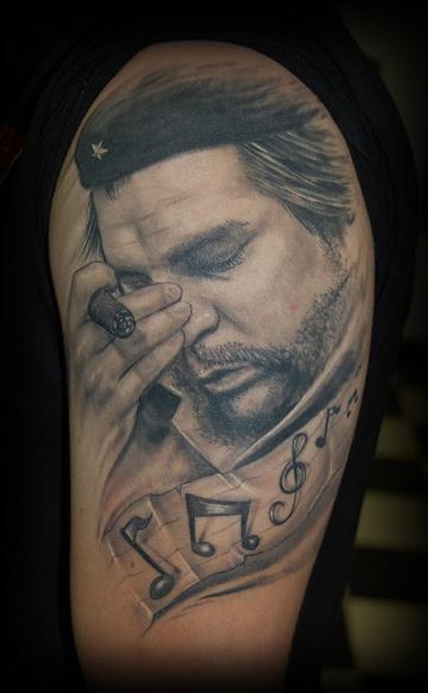 This is a portrait of Ernesto "CHE" Guevara,healed.Music notes was customer's idea,I just put them together.