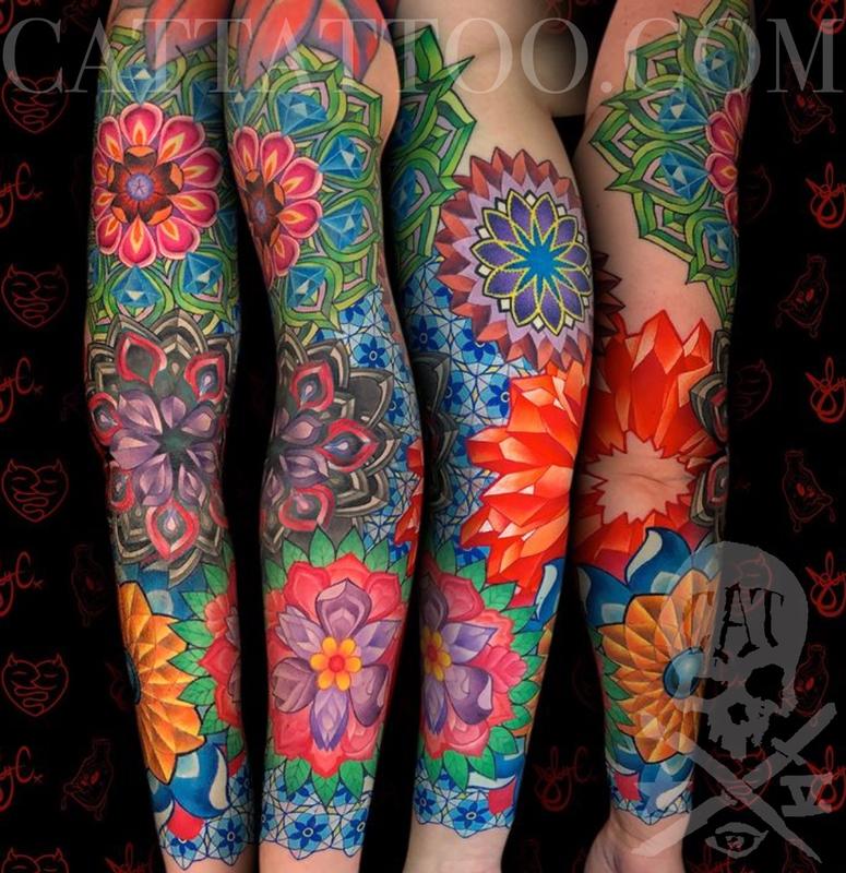 Geometric Color Sleeve