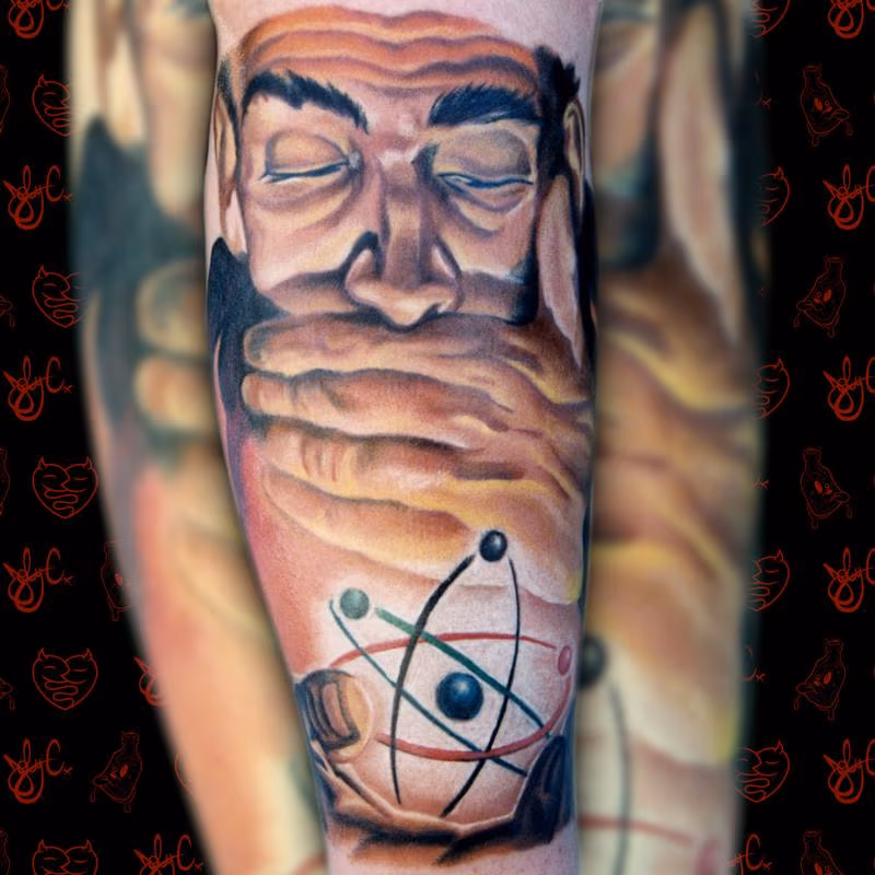 Atom