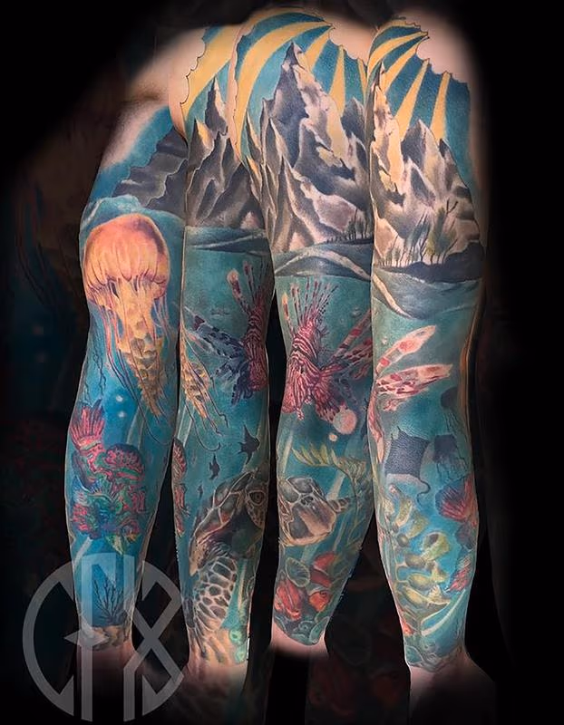 Underwater Sleeve