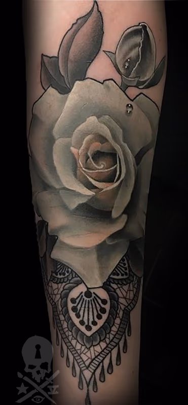 Rose