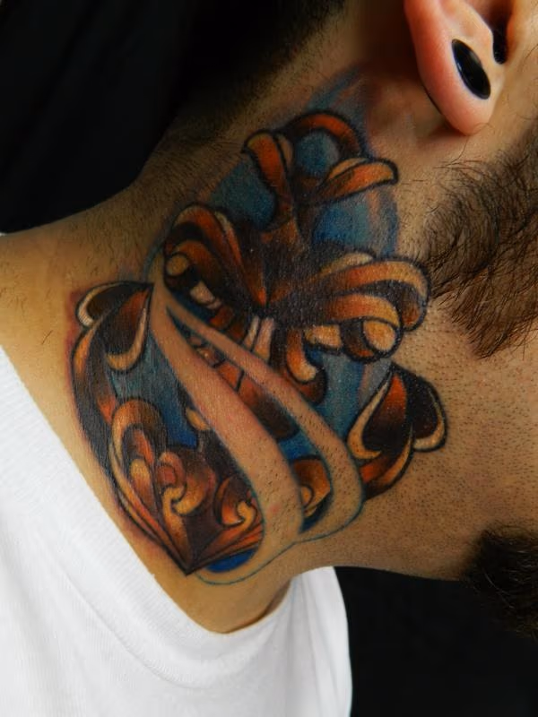 Anchor Neck