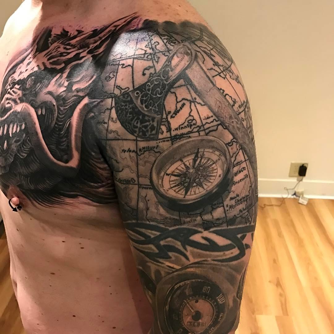 Black-and-grey map and compass half-sleeve