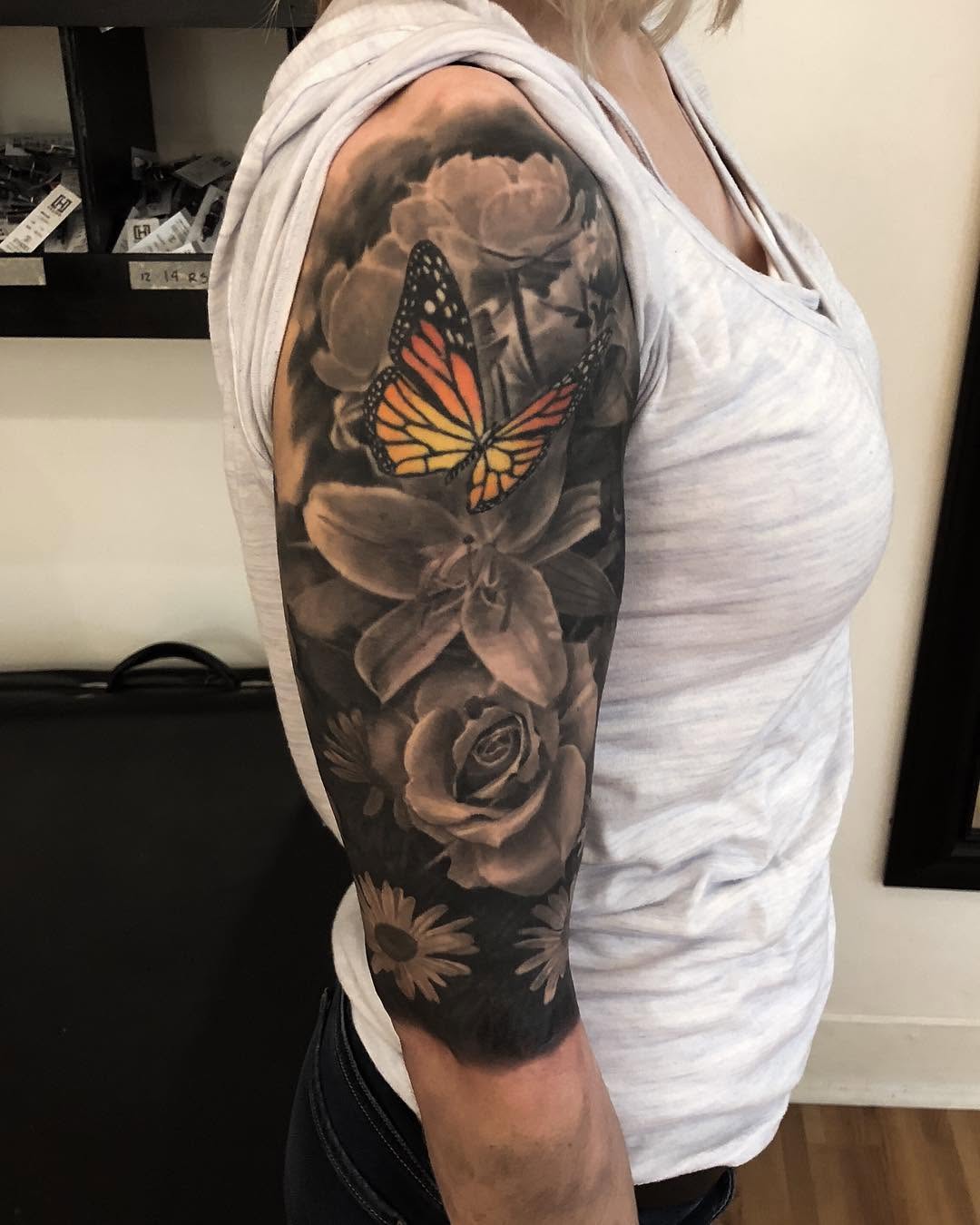 I got a healed picture of this flower sleeve I started over…