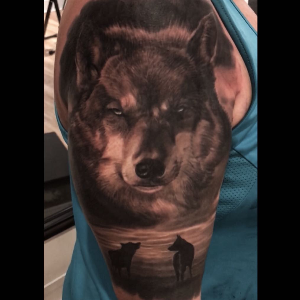 Got to do this little tattoo a while ago , love nature ,…