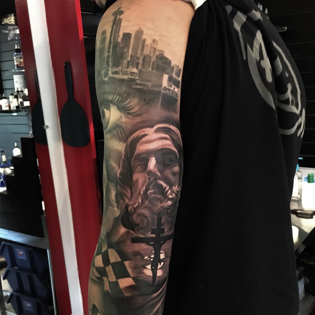 Black-and-grey Jesus & Seattle skyline sleeve