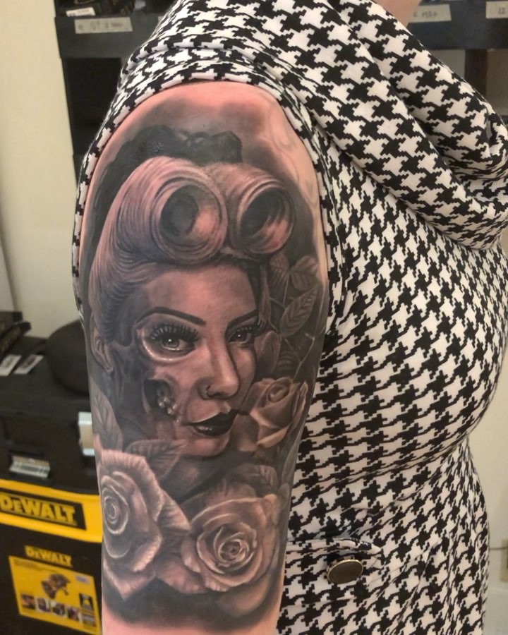 Day of the Dead pin-up girl, half sleeve