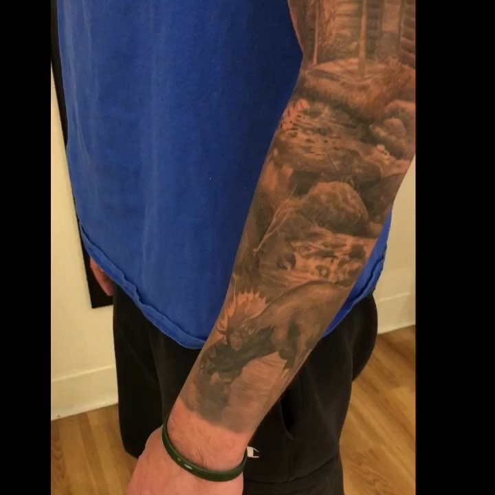 I got to finish this sleeve that I started 2 years ago