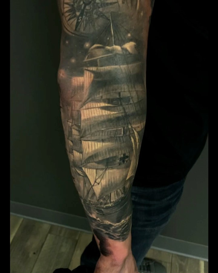 Black-and-grey pirate ship sleeve, forearm