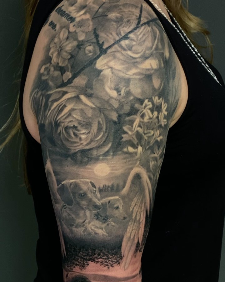 Black-and-grey dog memorial half-sleeve