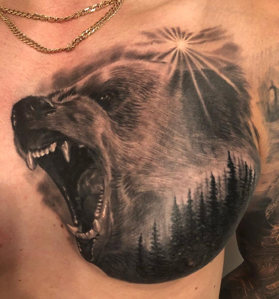 Little tattoo I started at the tattoo convention couple…
