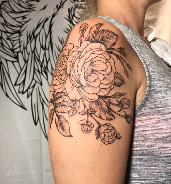 Lightly Shaded Floral and Buds on Arm- Instagram @MichaelBalesArt