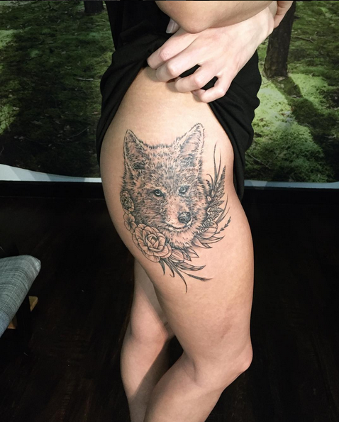 Coyote and Floral on Hip- Instagram @michaelbalesart