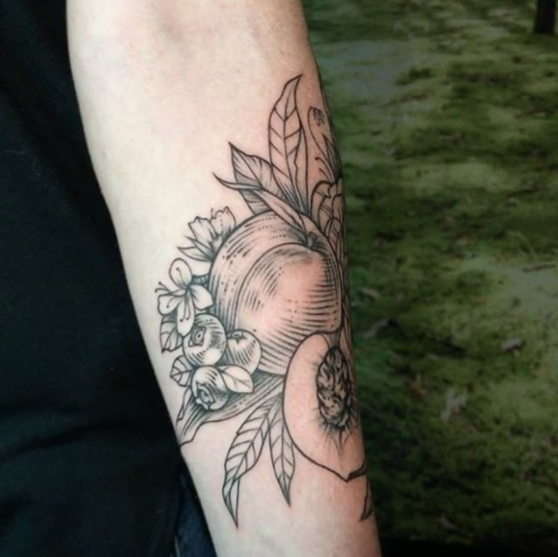 Peaches and Floral on Arm. Instagram @michaelbalesart