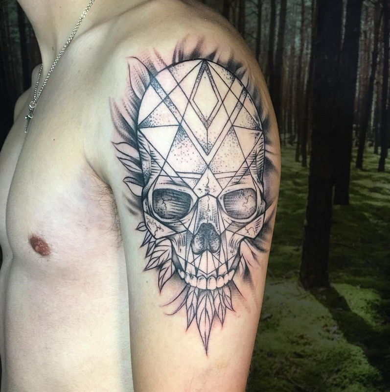 Geometric Skull. Instagram @MichaelBalesArt