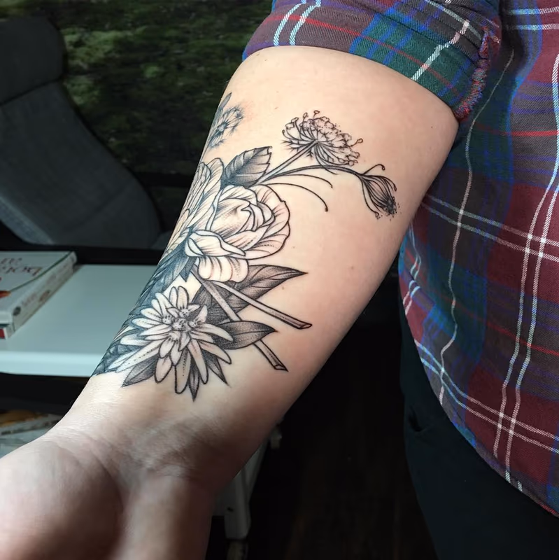 Black and Gray Floral Forearm Cuff. Instagram @MichaelBalesArt