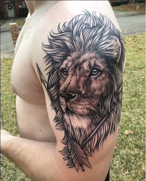 Realistic Lion on Shoulder- Instagram @michaelbalesart