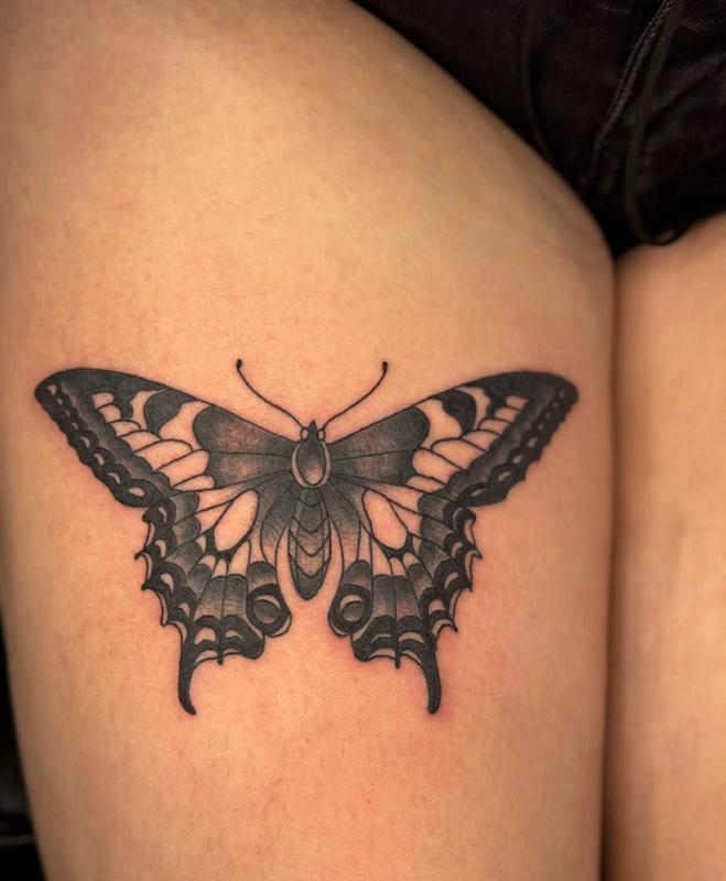 Buuterfly tattoo by Mari