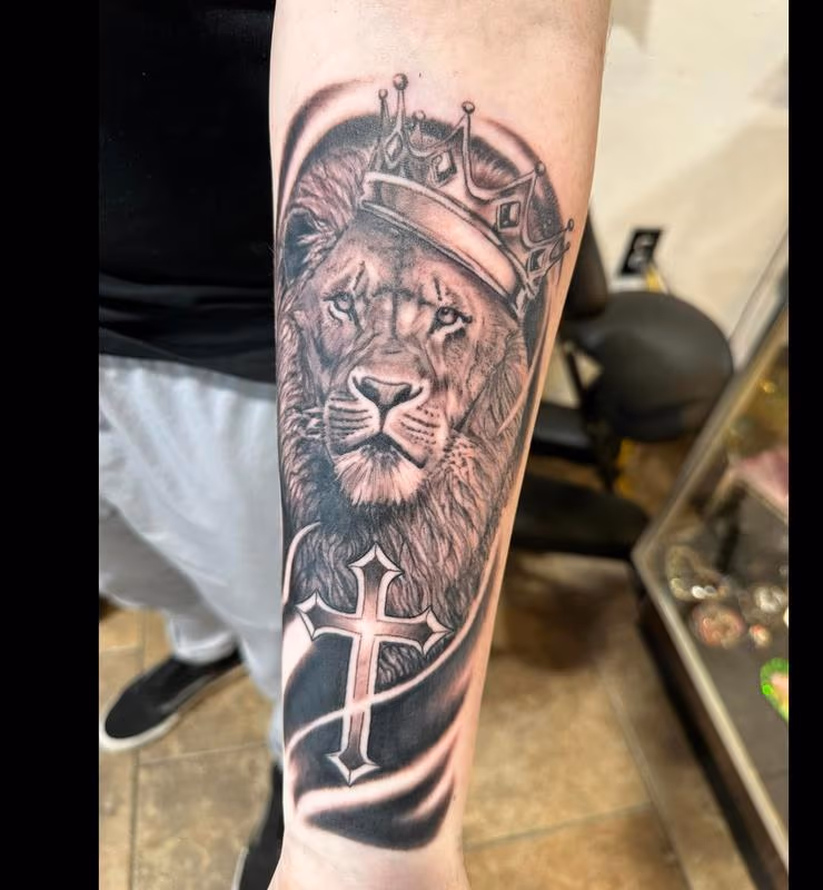 King Lion tattoo by Daddy Jack