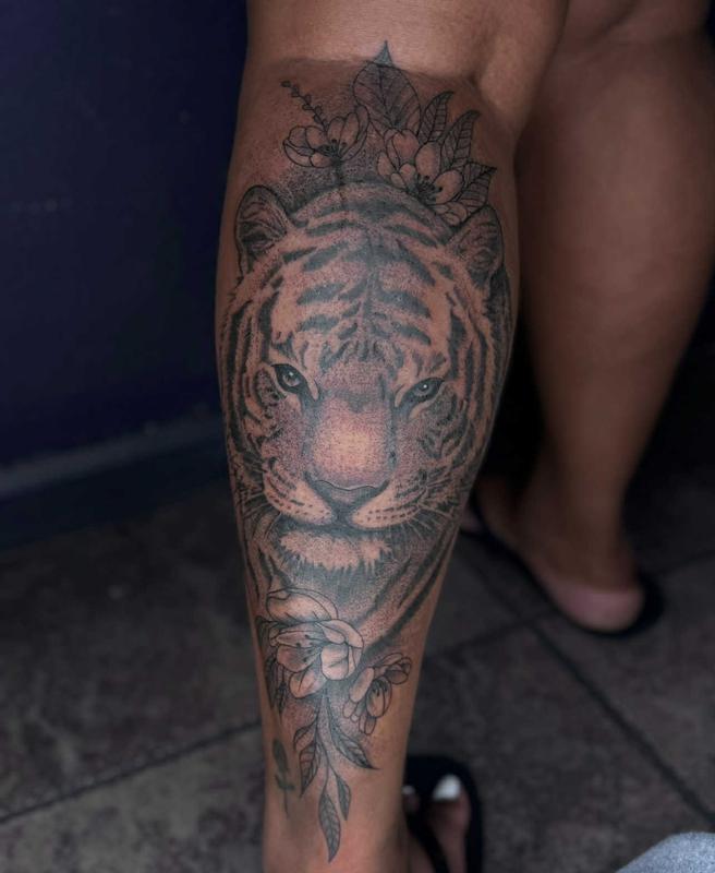 tiger floral tattoo by Mari